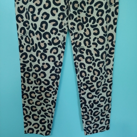 LOVE Moschino Leopard Print Pants, size 6 - Picture 3 of 15